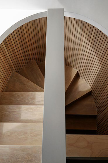 Layout image 12