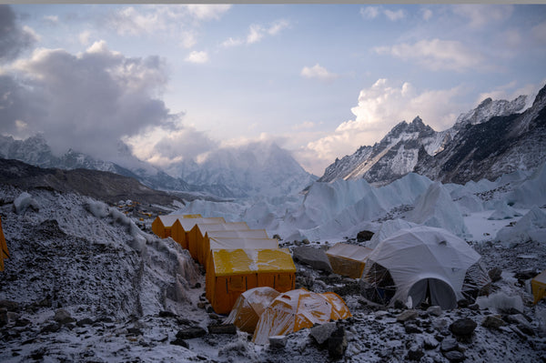 The journey to the top of the world - Mount Everest