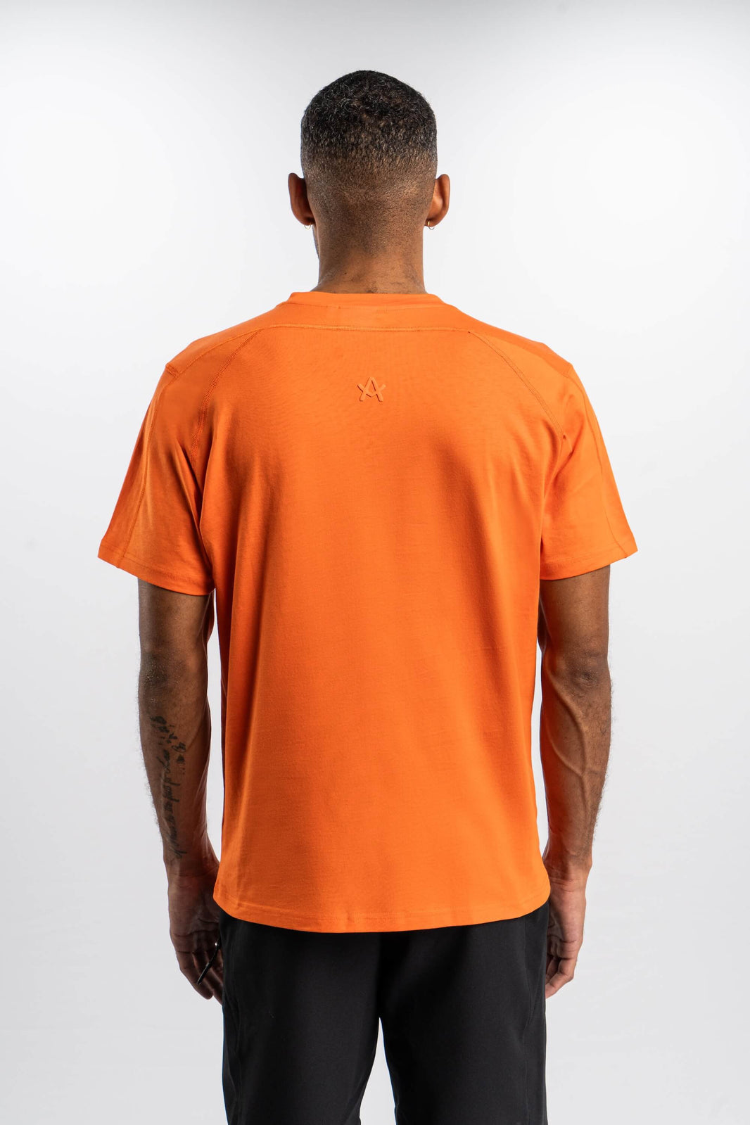 チノ COSMORAMA BASIC T-SHIRT 半袖 38 M オレンジ 楽天市場】cinoh チノ tシャツの通販