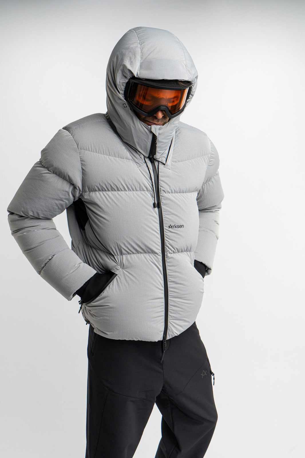 Kaneq Down Jacket | Apparel Collection | Arksen