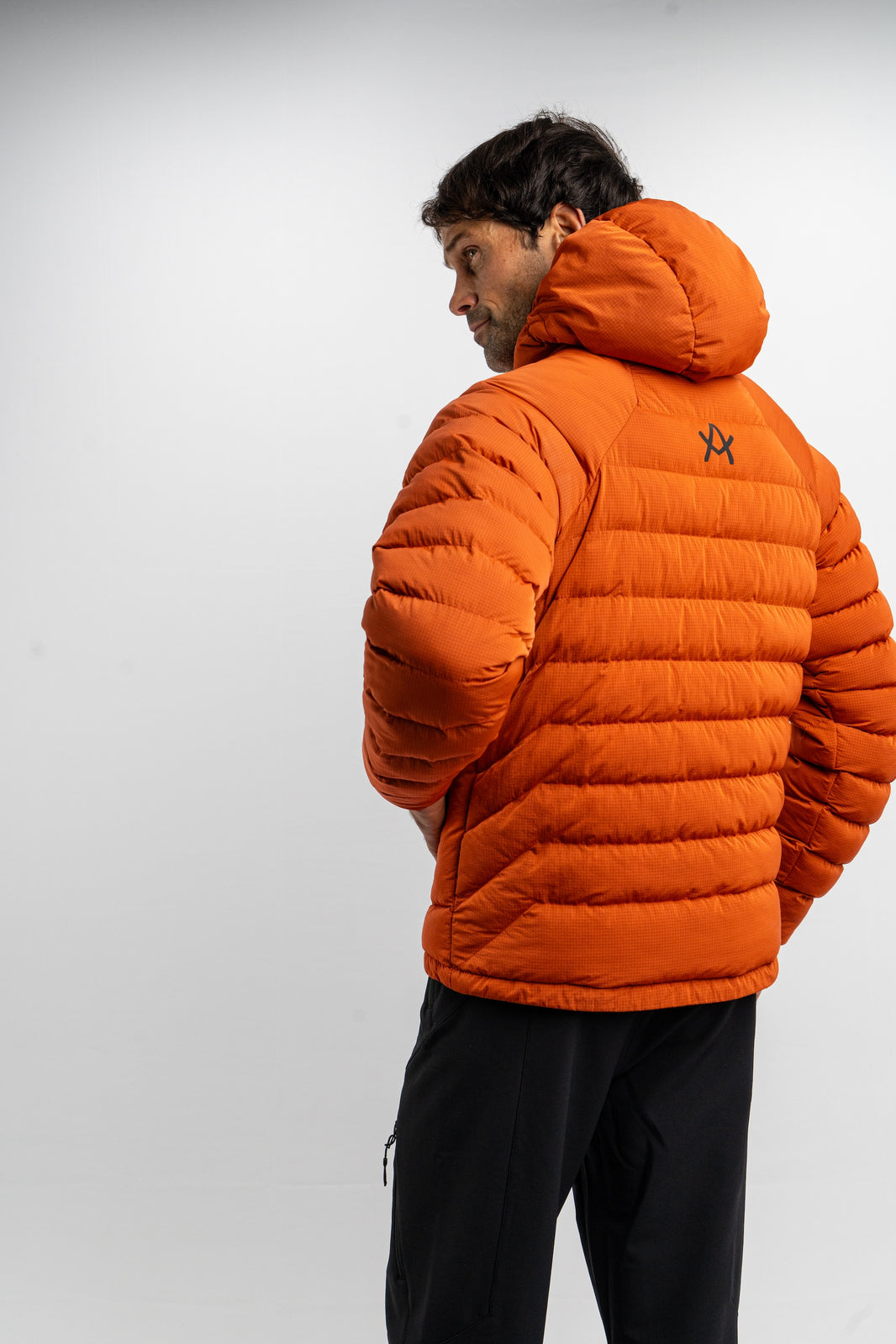 Shiya Insulated Jacket | Outerwear | Apparel Collection | Arksen