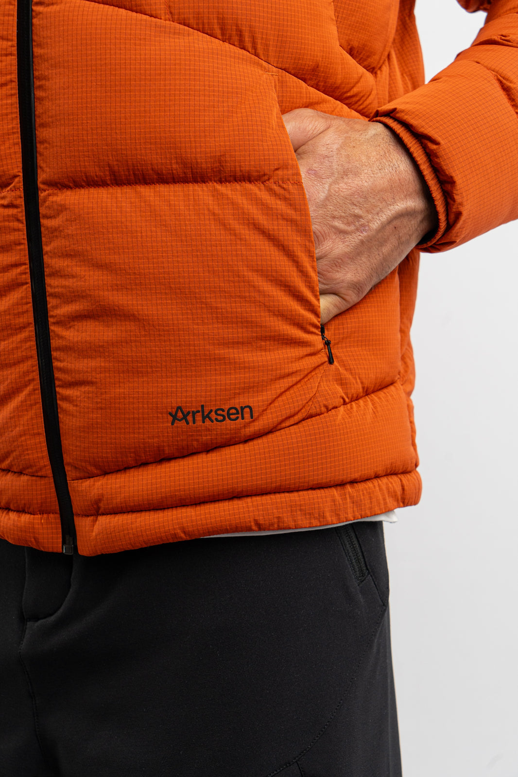 Shiya Insulated Jacket | Outerwear | Apparel Collection | Arksen