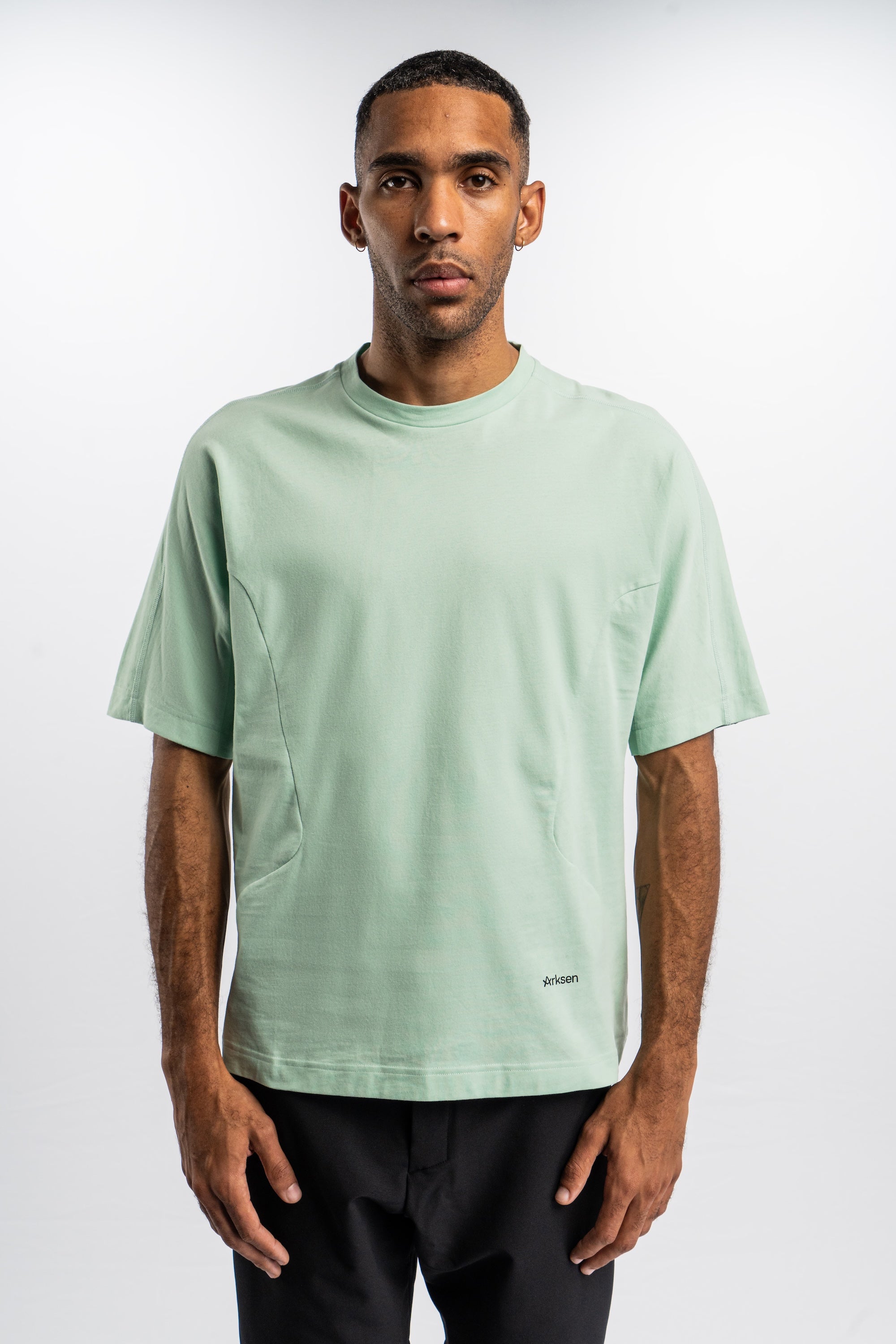 アークザラッドR シルバーノア Tシャツ Ursa Organic Cotton T-Shirt | Apparel Collection | Arksen